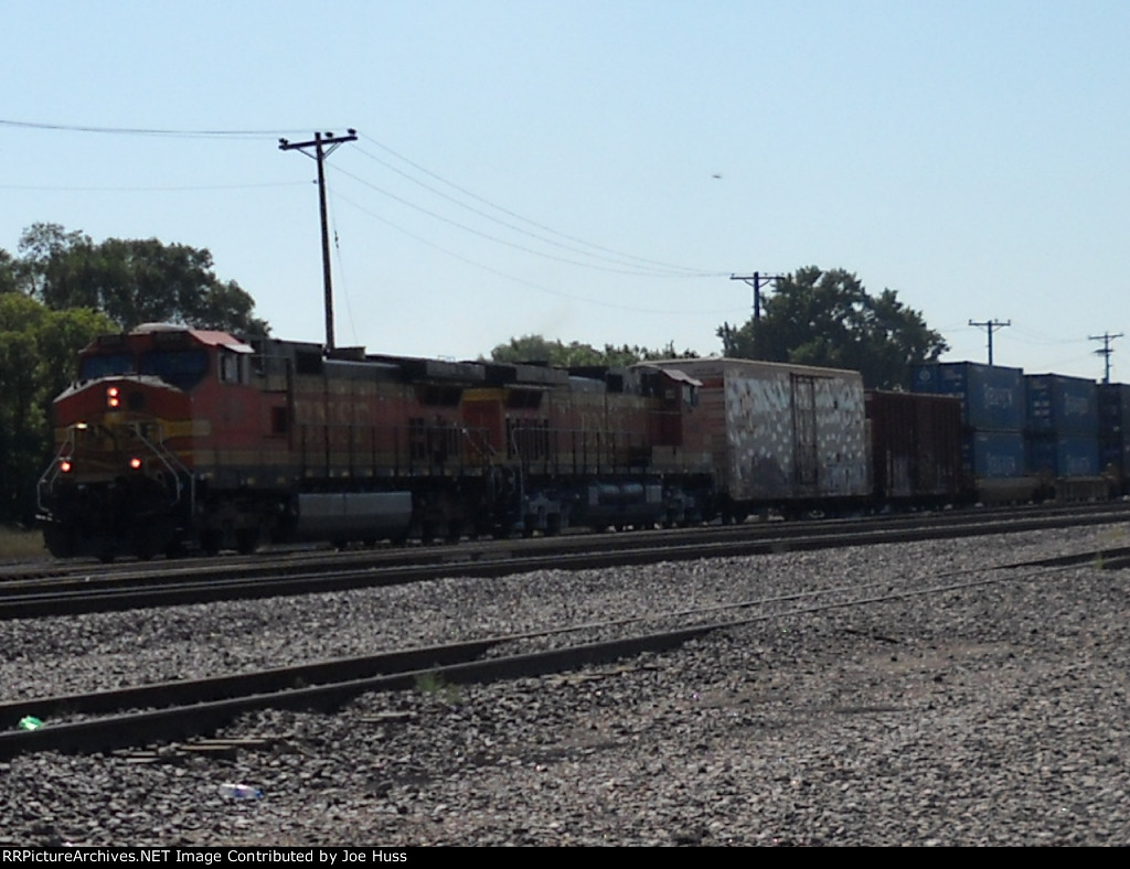 BNSF 5295 West